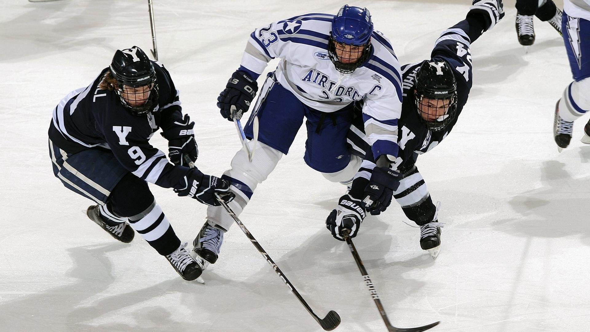 新西兰全黑队的战术布局充满创造性，难以预测，all black新西兰