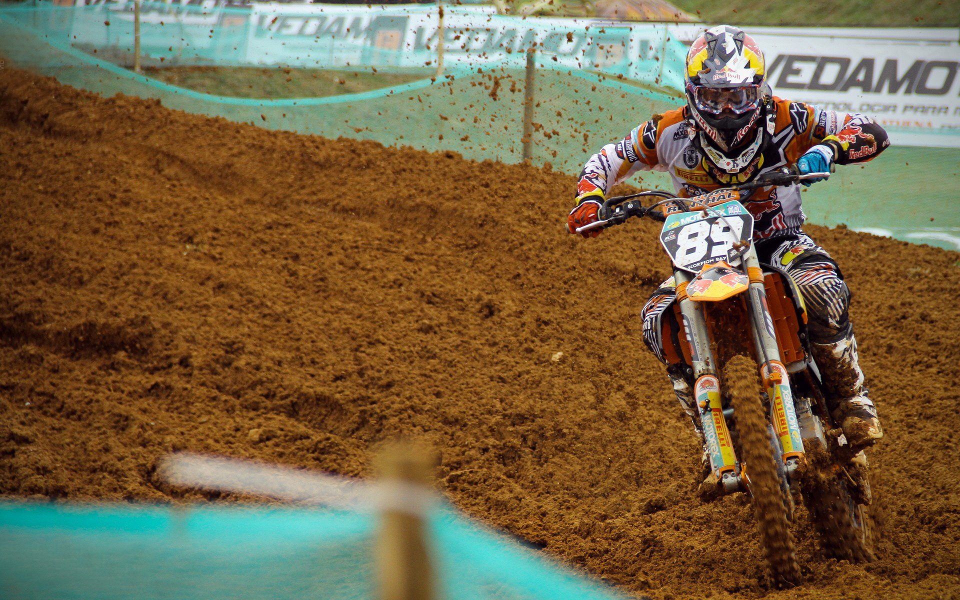 科里·简：无畏的突破者，突破对方防线屡屡得手，科里老婆